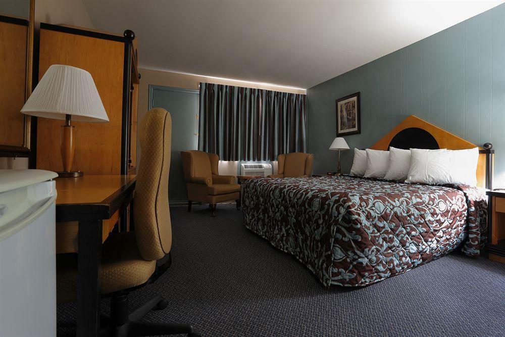 Belmont Inn Sudbury Zewnętrze zdjęcie