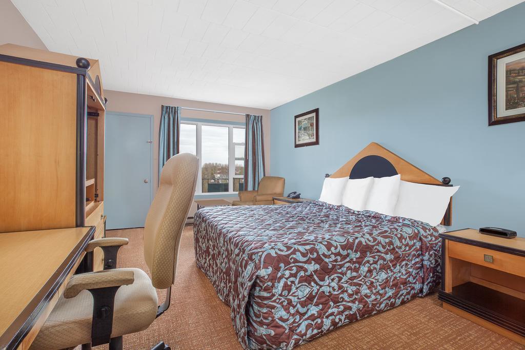 Belmont Inn Sudbury Zewnętrze zdjęcie